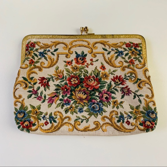 Vintage Clutch - Picture 2 of 11